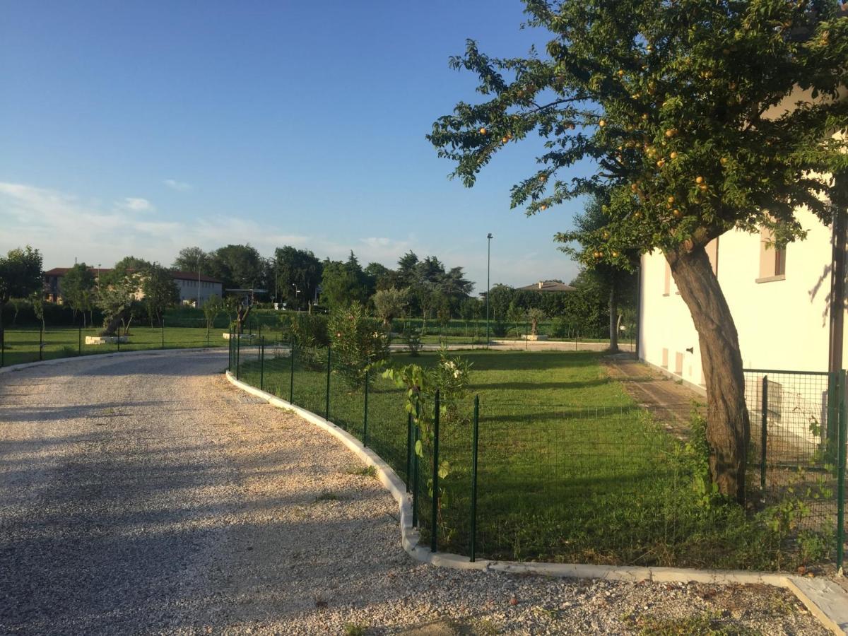 Red Tower Venice Apartment - 2 Mins From Vce Airport- Free Wifi Tessera Extérieur photo